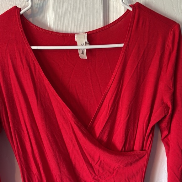 Overlapping Dress - Picture 2 of 7